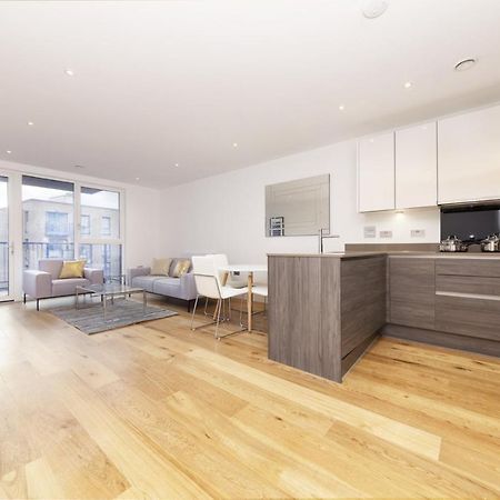 Stylish Family Sized 2 Bedroom Apartment Londres Exterior foto